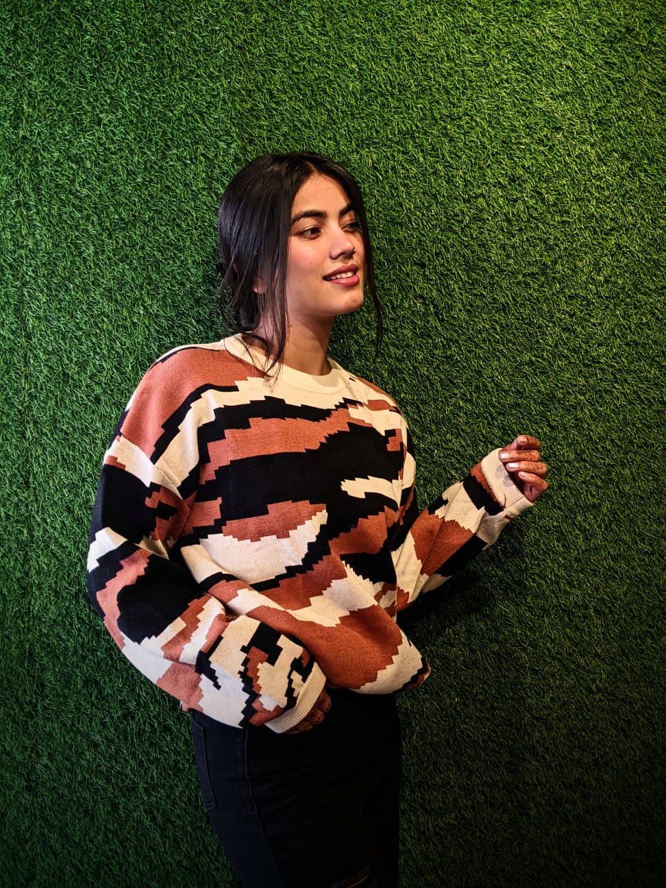 Sweater Women Sweaters Coffee Regular Sleeves  | GKD-1058